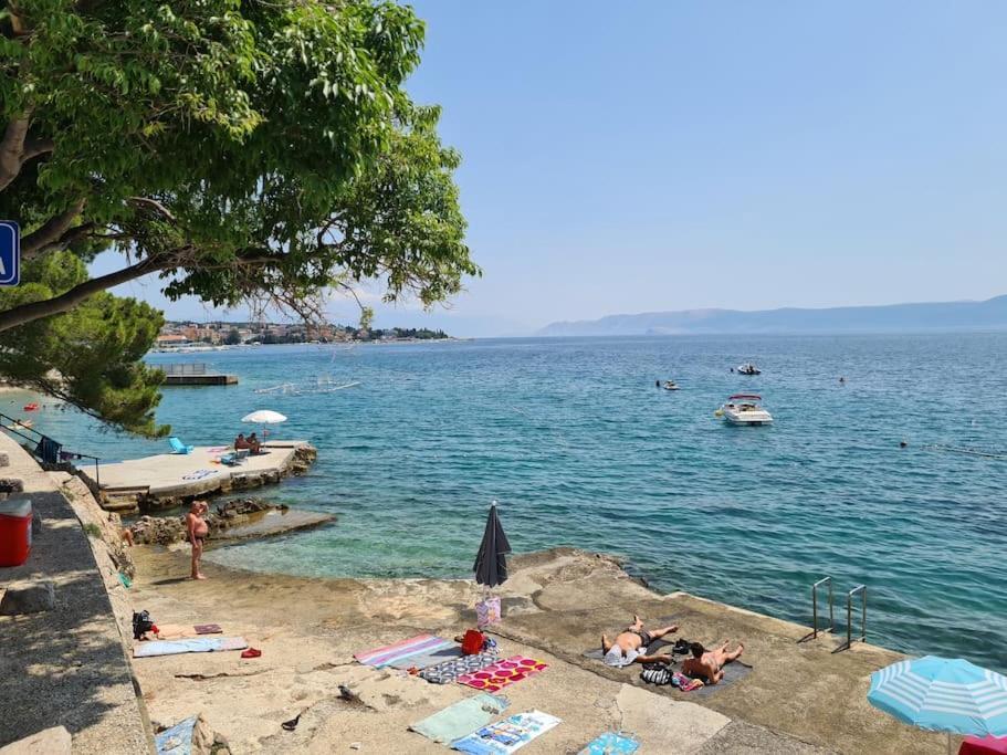 Apartment Lisinski Crikvenica Esterno foto