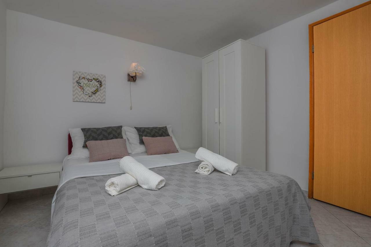 Apartment Lisinski Crikvenica Esterno foto
